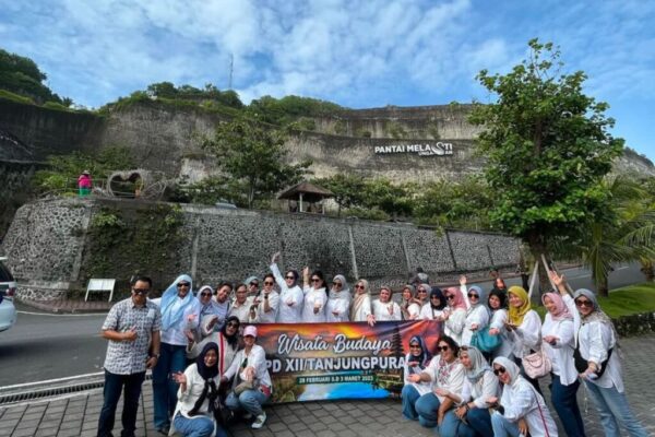 Galeri Jojo’s Tours & Travel (16)