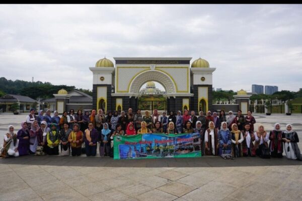 Galeri Jojo’s Tours & Travel (18)